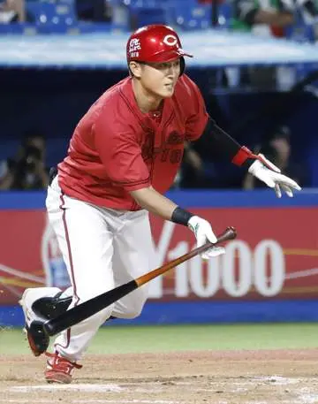 ヤ3―4広（26日） 佐々木が勝ち越し打｜ビジネスツール GroupSession Biz